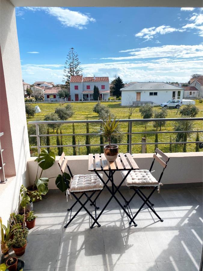 Апартаменты Superbe T2 Neuf, Tout Proche Plage. De 2 A 4 Pers Folelli Экстерьер фото